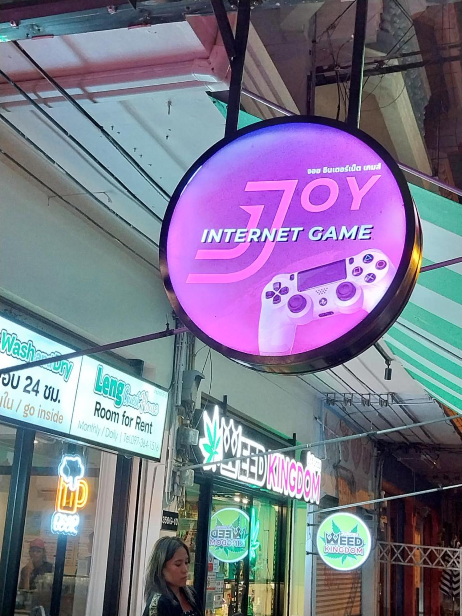 Joy House Pantai Jomtien Bagian luar foto